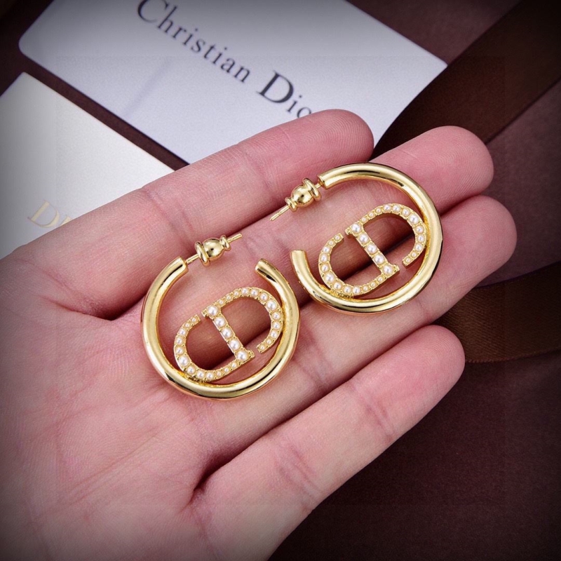 chr1st1an D10r earrings